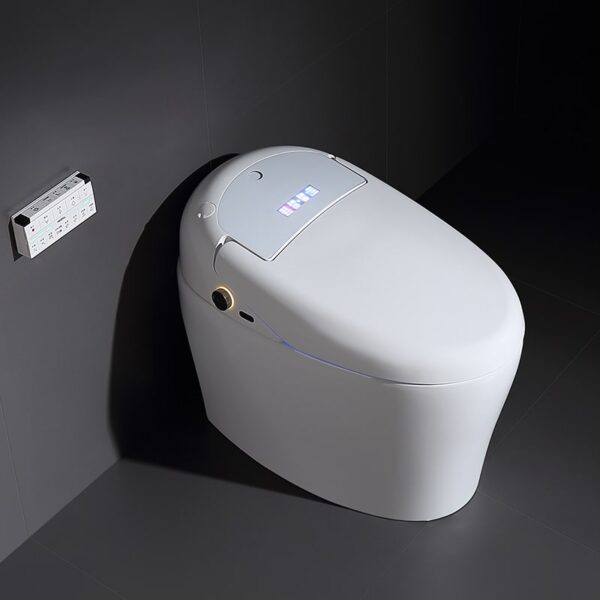 Conjunto de baño de lujo con inodoro inteligente
