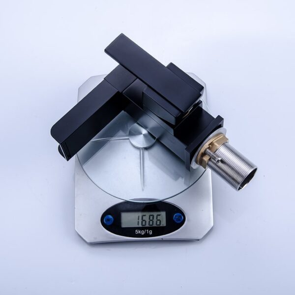 Brass Waterfall Bathroom Basin Faucet Cold Hot Mixer Crane Sink Tap Square Bathroom Faucet 14