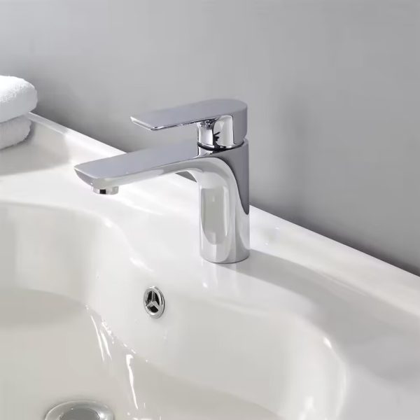 Factory Price  Bathroom Basin Taps Hot Cold Water Tap Single Hole Deck Mounted Ceramic Cartridge Brass Basin Mixer Taps
