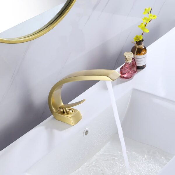 Faucet China Modern Style Single Handle Wholesale Bathroom Basin Sinks Mixer Tap Faucet 10