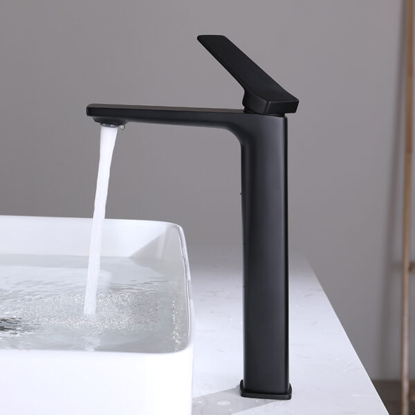 High quality stainless steel matte black single handle faucet sink faucet face bathroom wash basin faucet 1