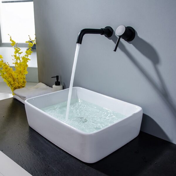 ⁦Luxury Single Handle Brass Waterfall Wall Mounted Basin Faucets Bathroom Wall Faucet⁩ - الصورة ⁦9⁩