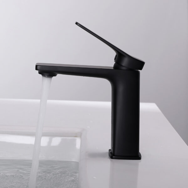 Matte Black Brass Body Basin Faucet Single Hole Hot and Cold water vanity basin mixer Bathroom Faucet Tap 2