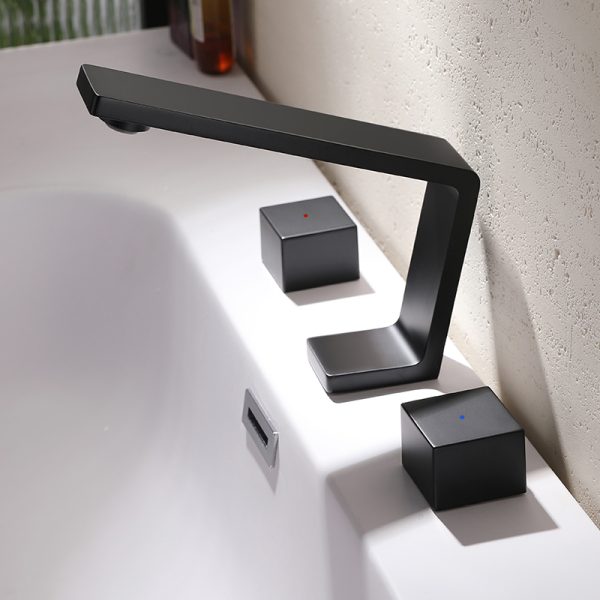 Modern Bathroom Face Basin Faucet Deck Mounted Brass Basin Mixer Faucet Matte Black 3 Holes Vanity Faucet