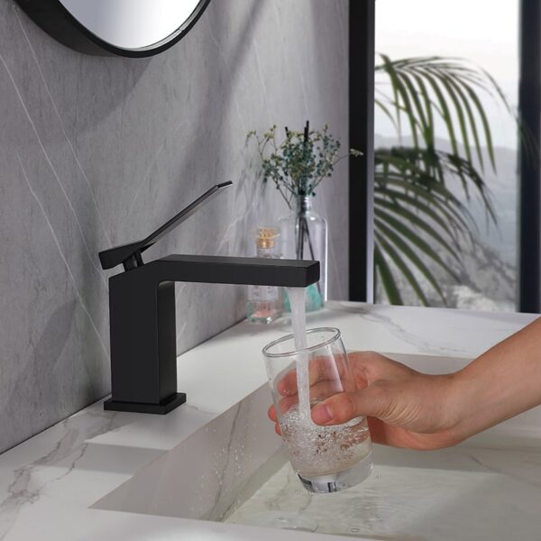 New Design American Sanitary Wares Black Surface Single Hole Handle Bathroom Sink Faucet - Imej 7
