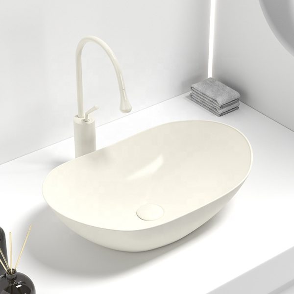 Wholesale Modern Hand Washing Sink White Ceramic Table Top Oval Basin for Bathroom